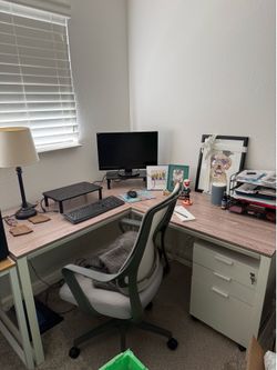 L shaped desk