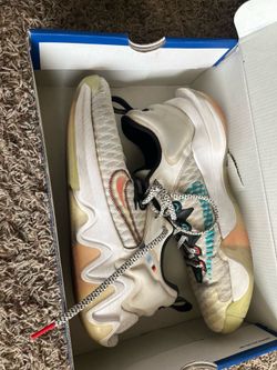 basketball shoes