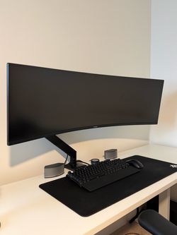 Samsung CRG9 49" Super Ultrawide Gaming Monitor 5K | 120Hz | QLED