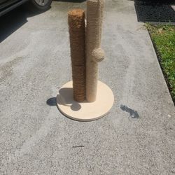 CAT SCRATCH POLE. 19IN HI