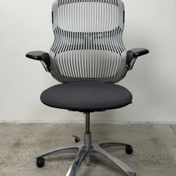 Knoll Generation Ergonomic Office Chair – Grey/Black