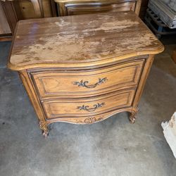 Thomasville End Tables 