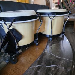 Bongo drums/Bongós