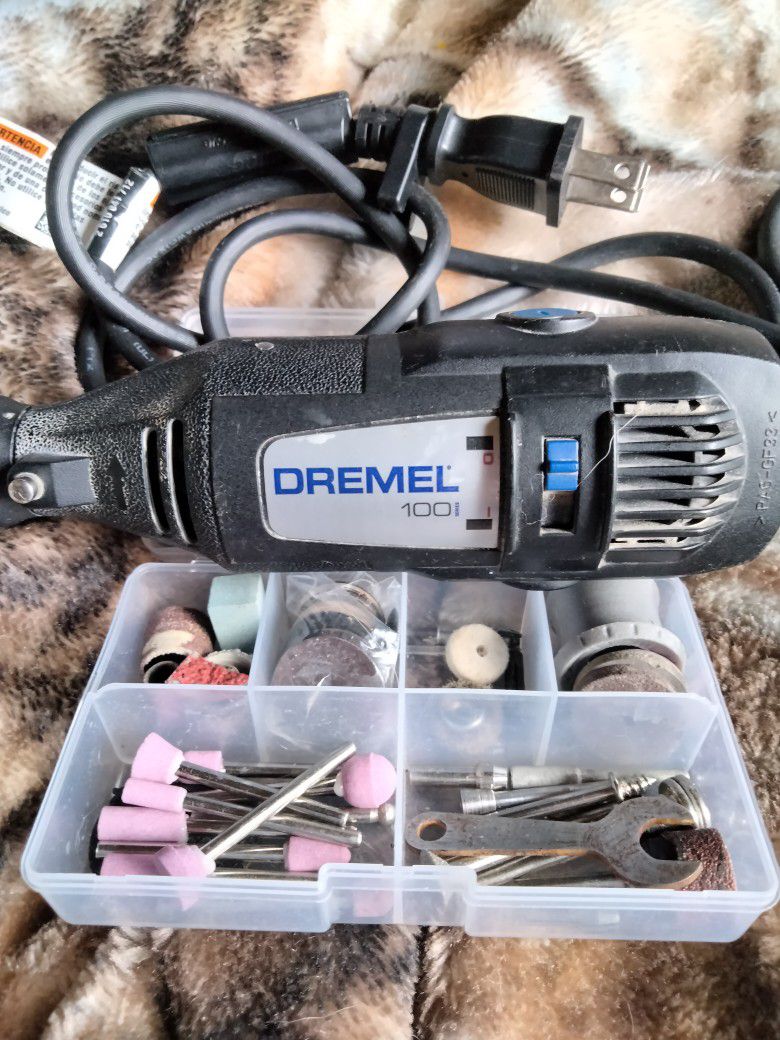 Dremel And Lots Of Extras