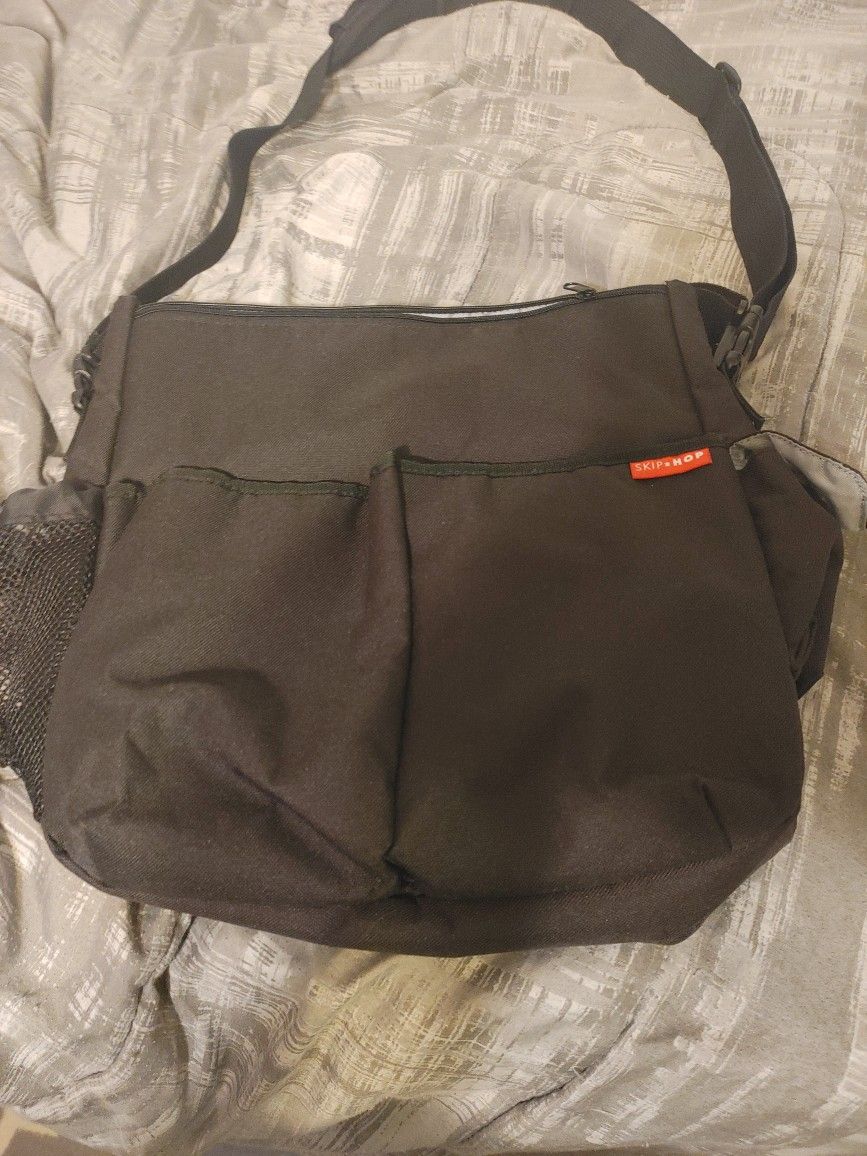 skip hop diaper bag