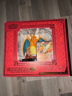 Charizard figure