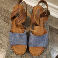 New-Born Women's, Moapa Sandal Blue/Brown Leather Wedge! Size 8.