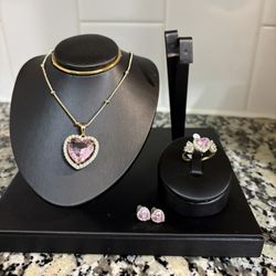Gold Plated Women’s Valentine Gifts