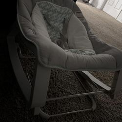 baby bouncer 