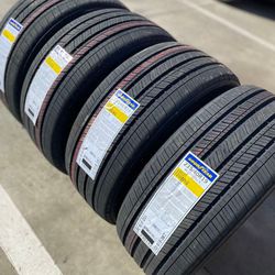 235/40r19 Goodyear set of new tires set de llantas nuevas 