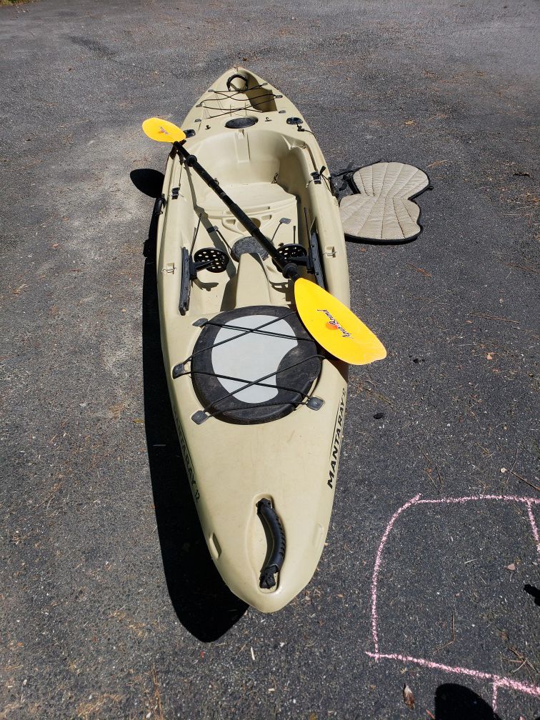 Native watercraft sit-on-top kayaks