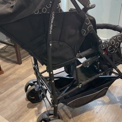 Double baby stroller