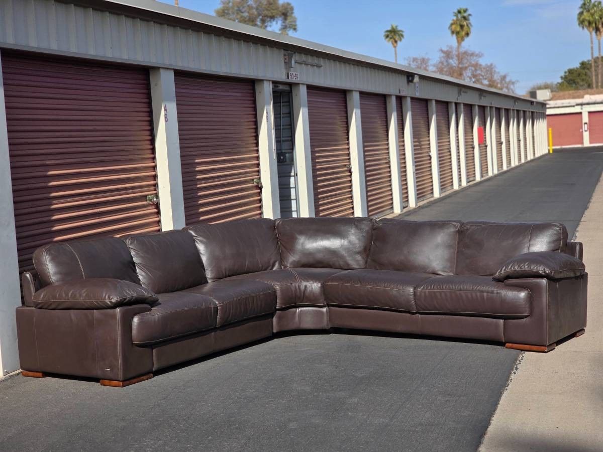 Italian Leather Sectional - Like-New 100% Real Leather