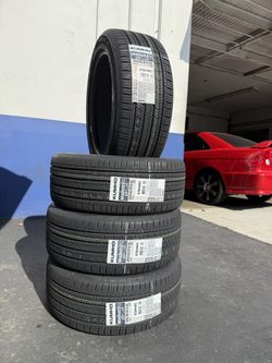 Tesla Tires 255/45R9 Kumho EV Whit Foam $690 Set Of Four Install Mount And Install