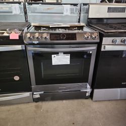 Samsung 5burner Self Cleaning Air Fry And Convention Oven Slide In Gas Range 