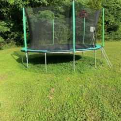 One Owner 14ft Trampoline