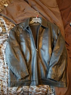 Mens genuine lambskin leather coat like brand new size large
