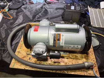 GAST Piston Air Compressor: 1 hp, 1 Phase, 115/208 to 230V AC, 50 psi Max Continuous Pressure