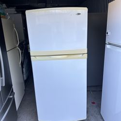 Amana Refrigerator Good Condition Everything Works Fine