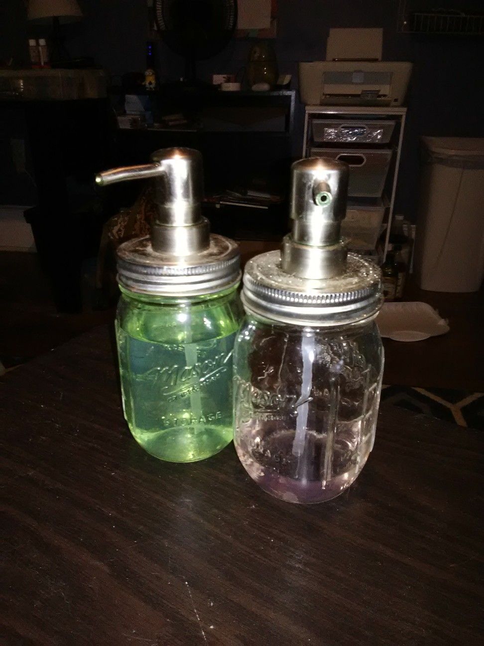 2 soap Mason jar pumps