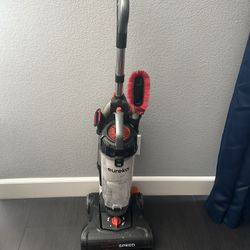 Black Eureka PowerSpeed Upright Vacuum Cleaner 