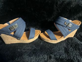 Flat strap scandals