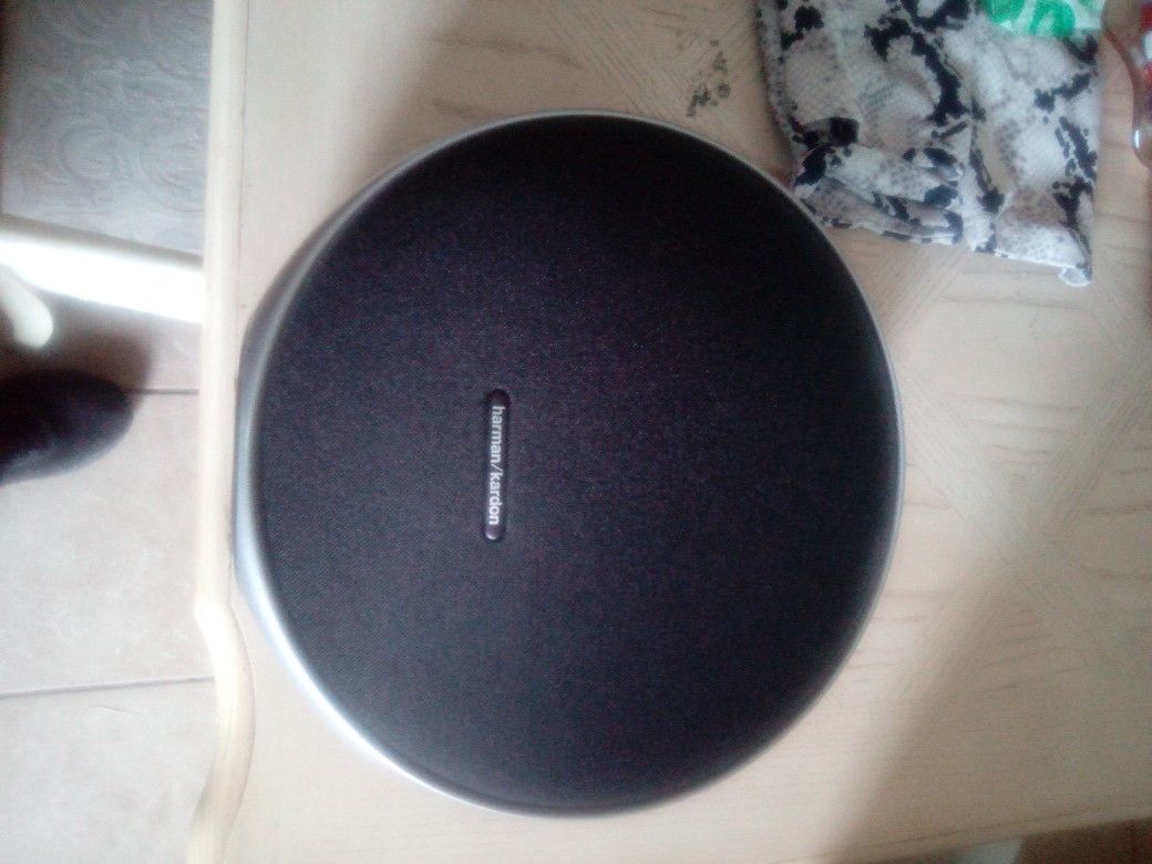 Herman//Kardon