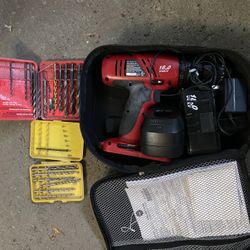 18v Craftsman Drill And Bits Parts Set With Battery Charger Bag