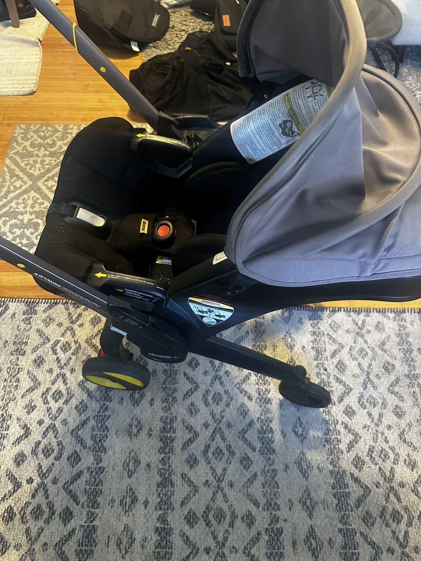 Doona Car Seat/Stroller