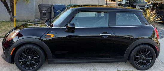 2015 Mini Cooper Hardtop, Low Miles (80k), Clean Title, GREAT MPG!!!