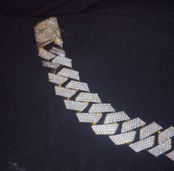 "8" 20mm Cuban Link Bracelet