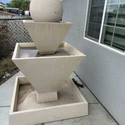 outdoor water fountain