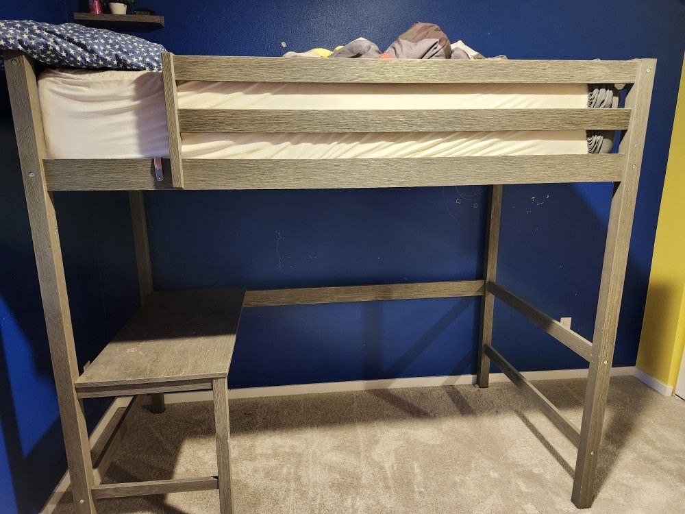 Twin Loft Bed w/ Built-in Desk