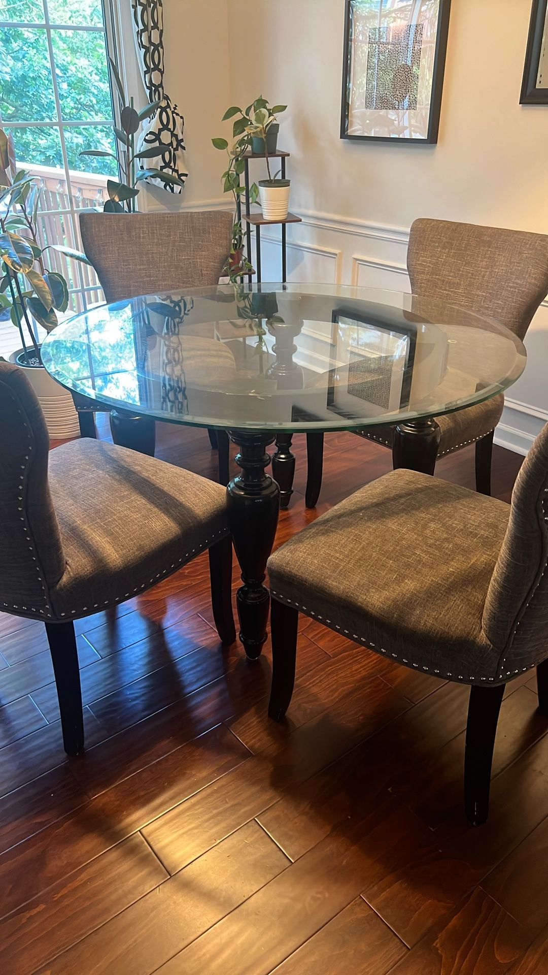 Z Gallerie Black Dining Table (glass Top) + 4 Gray Dining Chairs