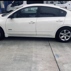 2009 HYBRID Nissan Altima