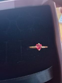 New pandora ring red ruby