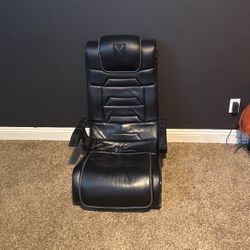 Gaming Chair With Speaker