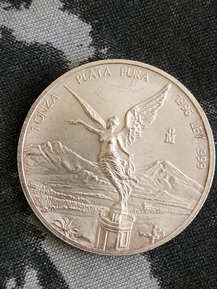 1oz Silver Libertad 1996