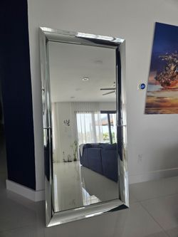 Mirror Wall