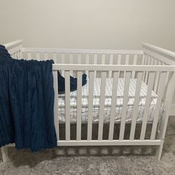 Crib For Sale W Mattress 