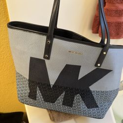 Michael Kors Authentic Bag