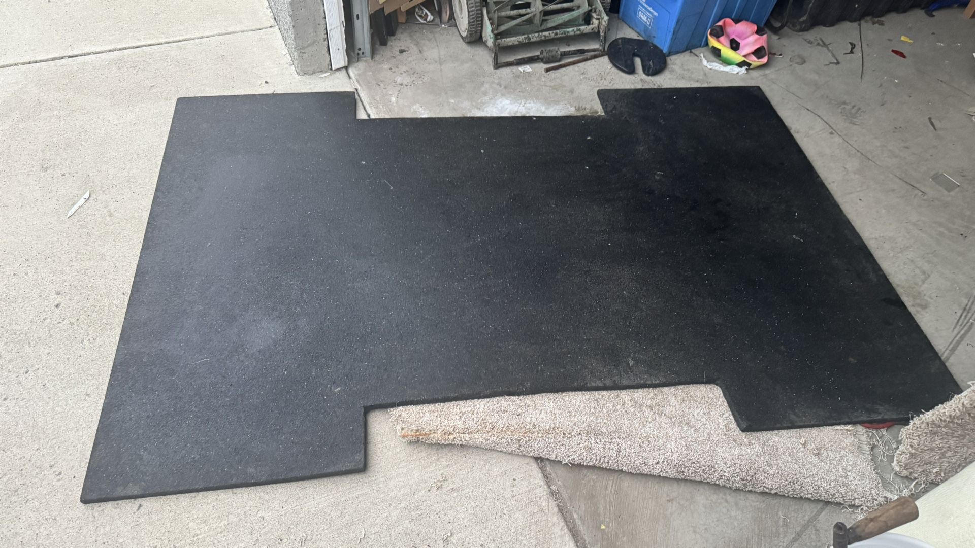 Short Truck Bed Liner Solid 1 1/4 In Rubber
