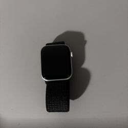 Apple watch series 6 44M