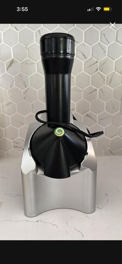 Yonanas Frozen Dessert Maker – Excellent Condition