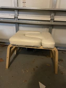 Yoga Stool 