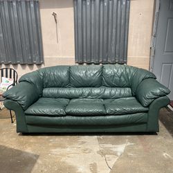 Dark Green Leather Natuzzi Sofa 