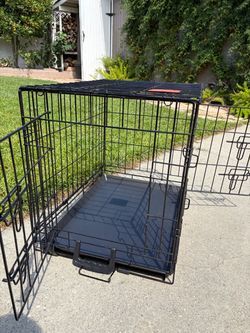 Double Door Dog Crate for Small Breeds