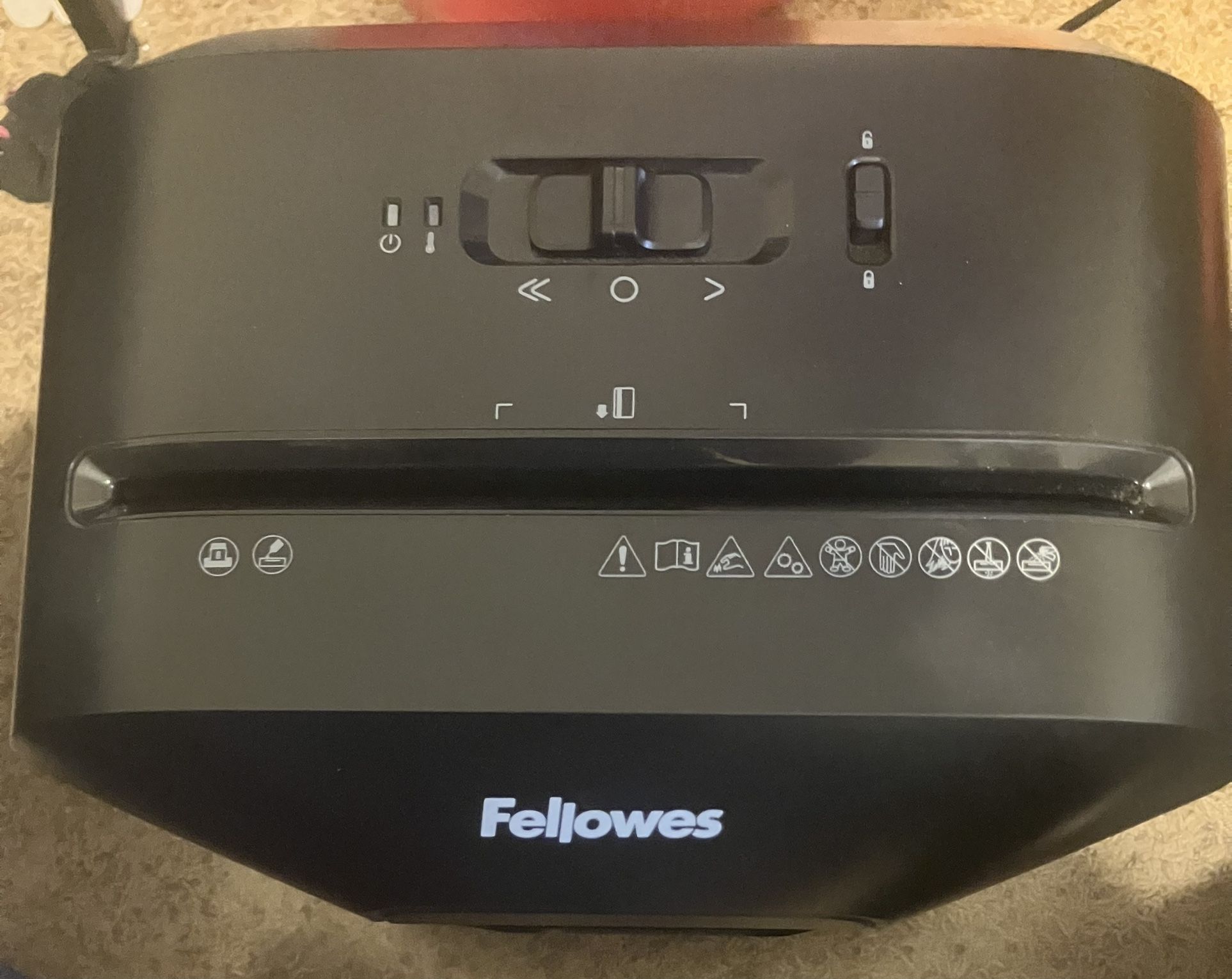 Paper Shredder —Fellowes—