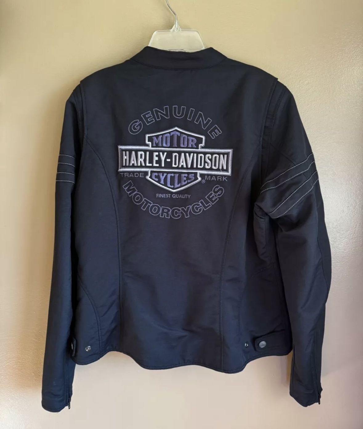 Women’s size Medium Harley Davidson MISS ENTHUSIAST motorcycle jacket black vest Fashion Coat Winter Style Leather Rare Ladies Lady