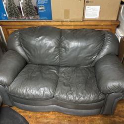 Small Green 2  Seat Couch 